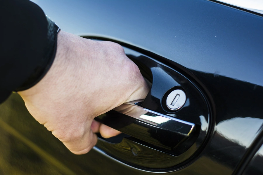How Auto Lockout Services Work During Emergencies in Biloxi MS