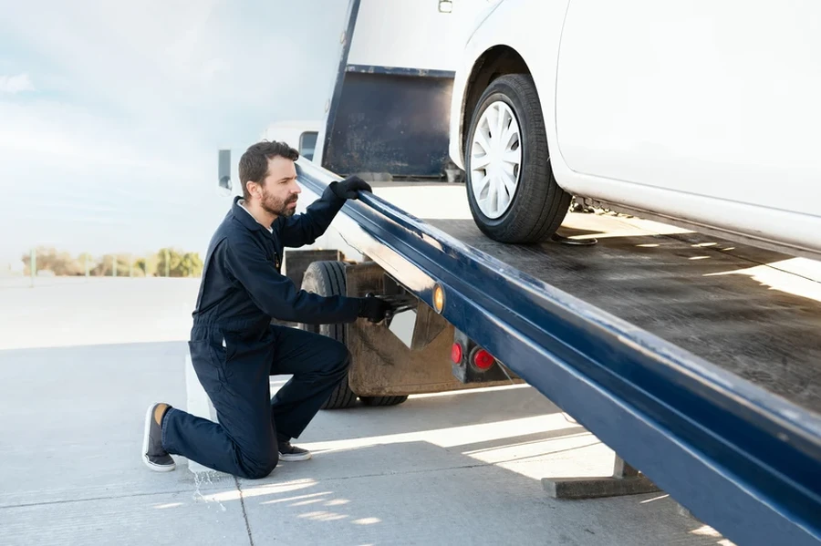When Should You Call A Towing Service For Your Vehicle in Biloxi, MS